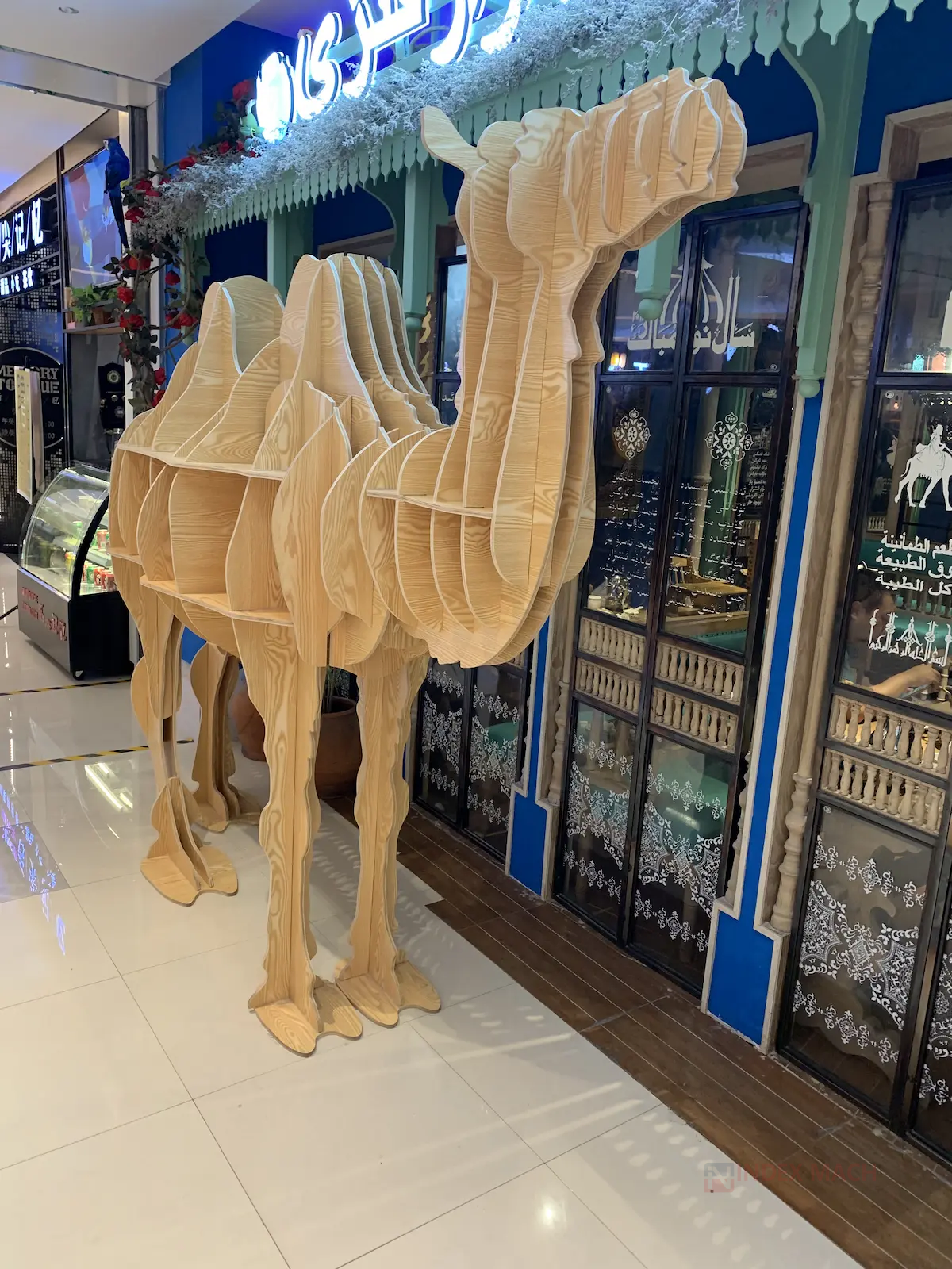 Wood CNC router cut plywood camel-shaped display shelf, large size 3D interlocking assembled wooden decoration